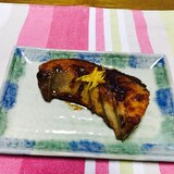 脂がのって美味しいブリカマの照り焼き